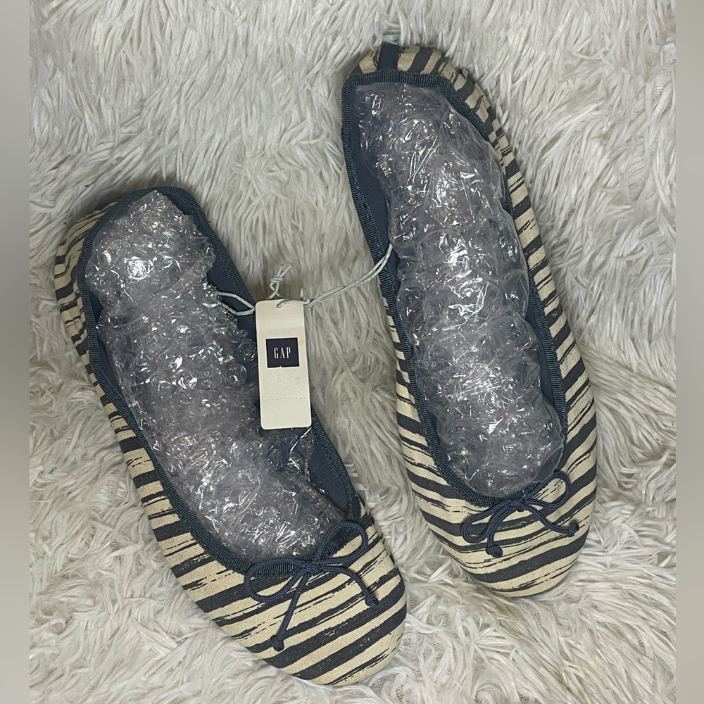 GAP Sz 8 Women Navy blue & Cream Striped Flats Striped Trim Ballerina Slippers